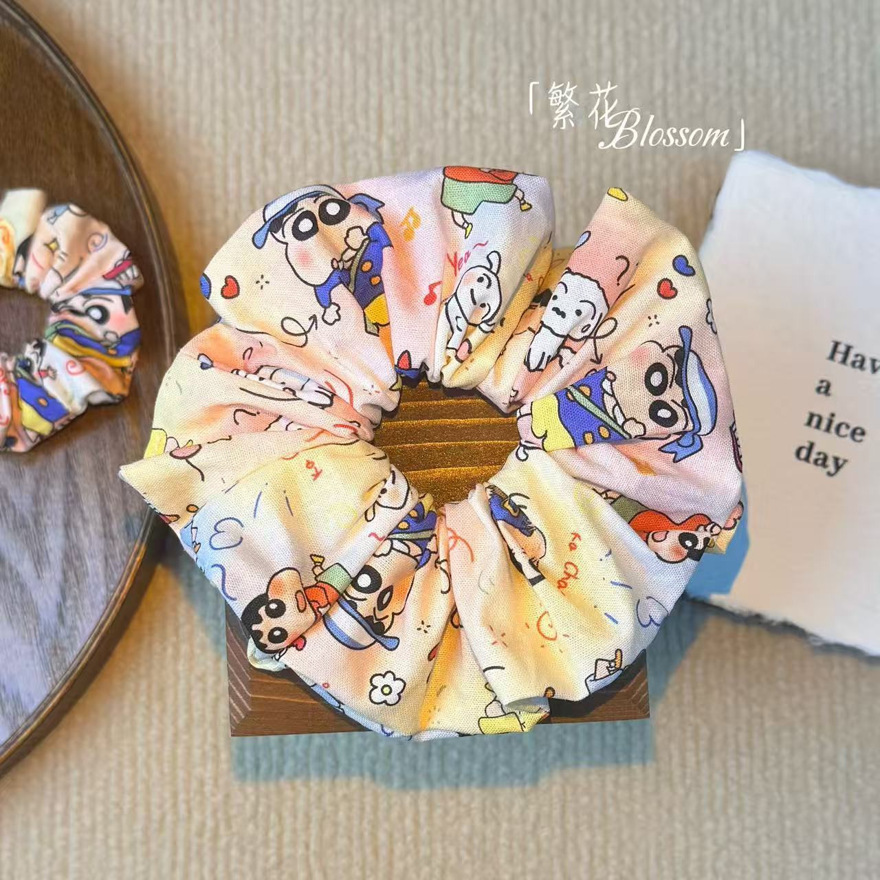 Japanese Lifestyle Items - アクセル・コノの「サークルデイ」 - 日本の精緻な日常生活を描いた、多用途で愛らしい漫画スタイルで、ニッチ市場で人気があります。